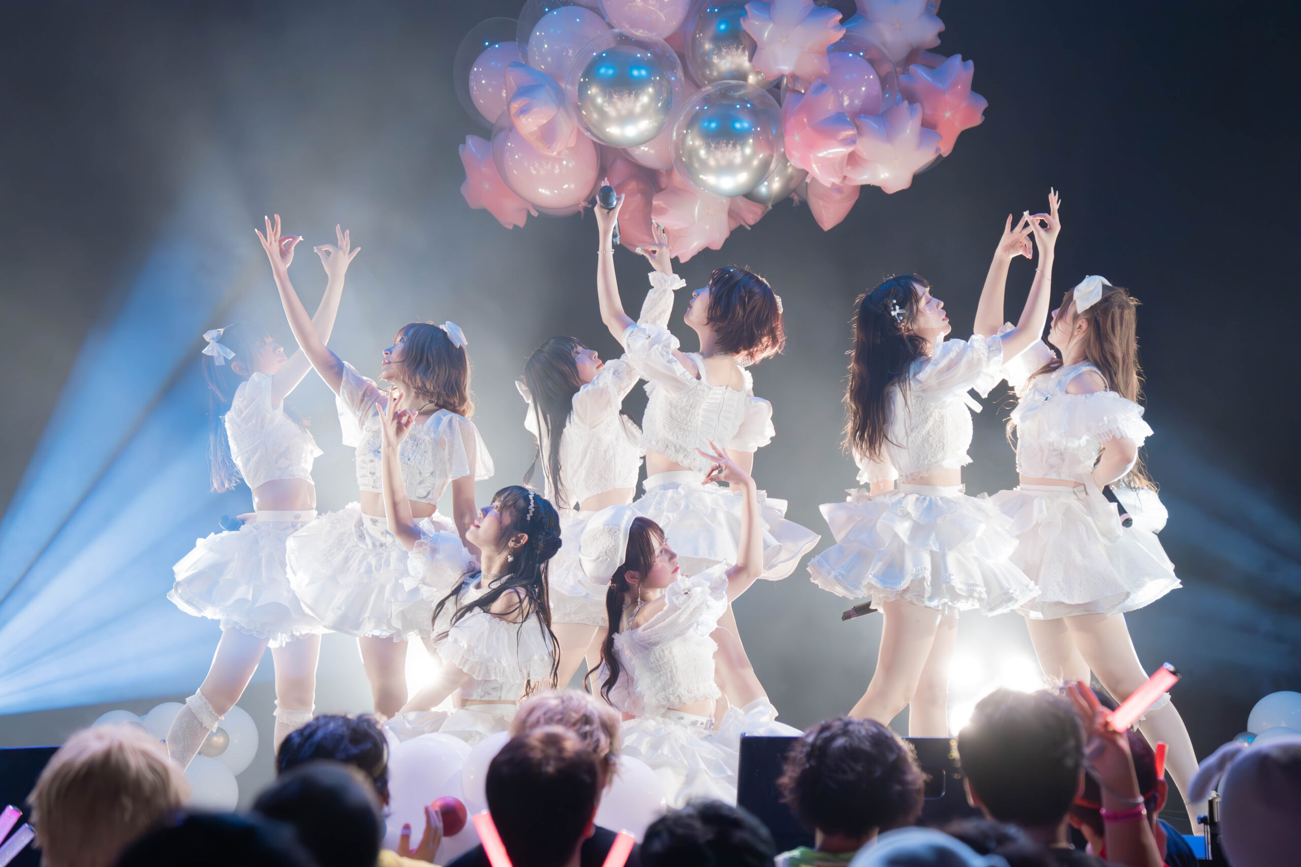 村神衣音